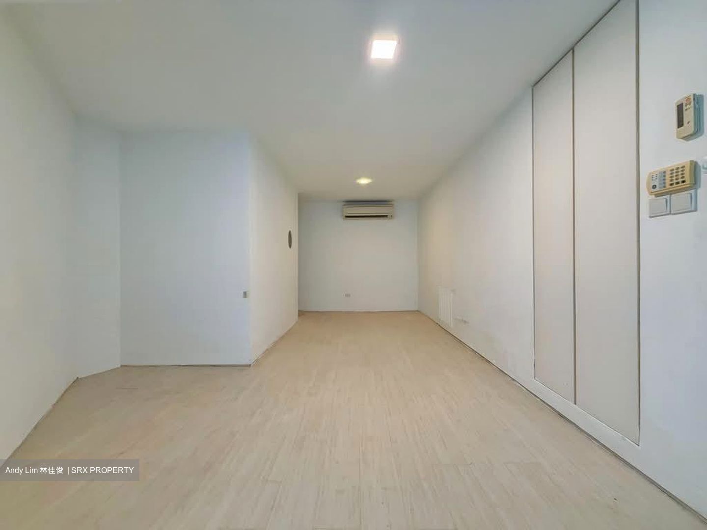 Gentle Reflections (D11), Terrace #575130771
